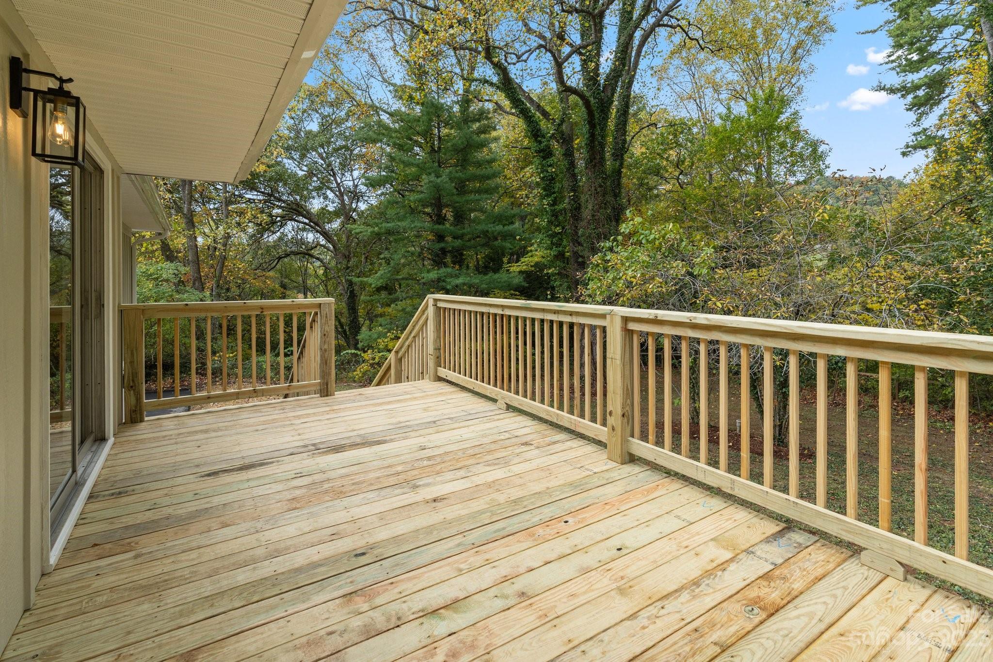 22 Mountainbrook Road Asheville NC 28805