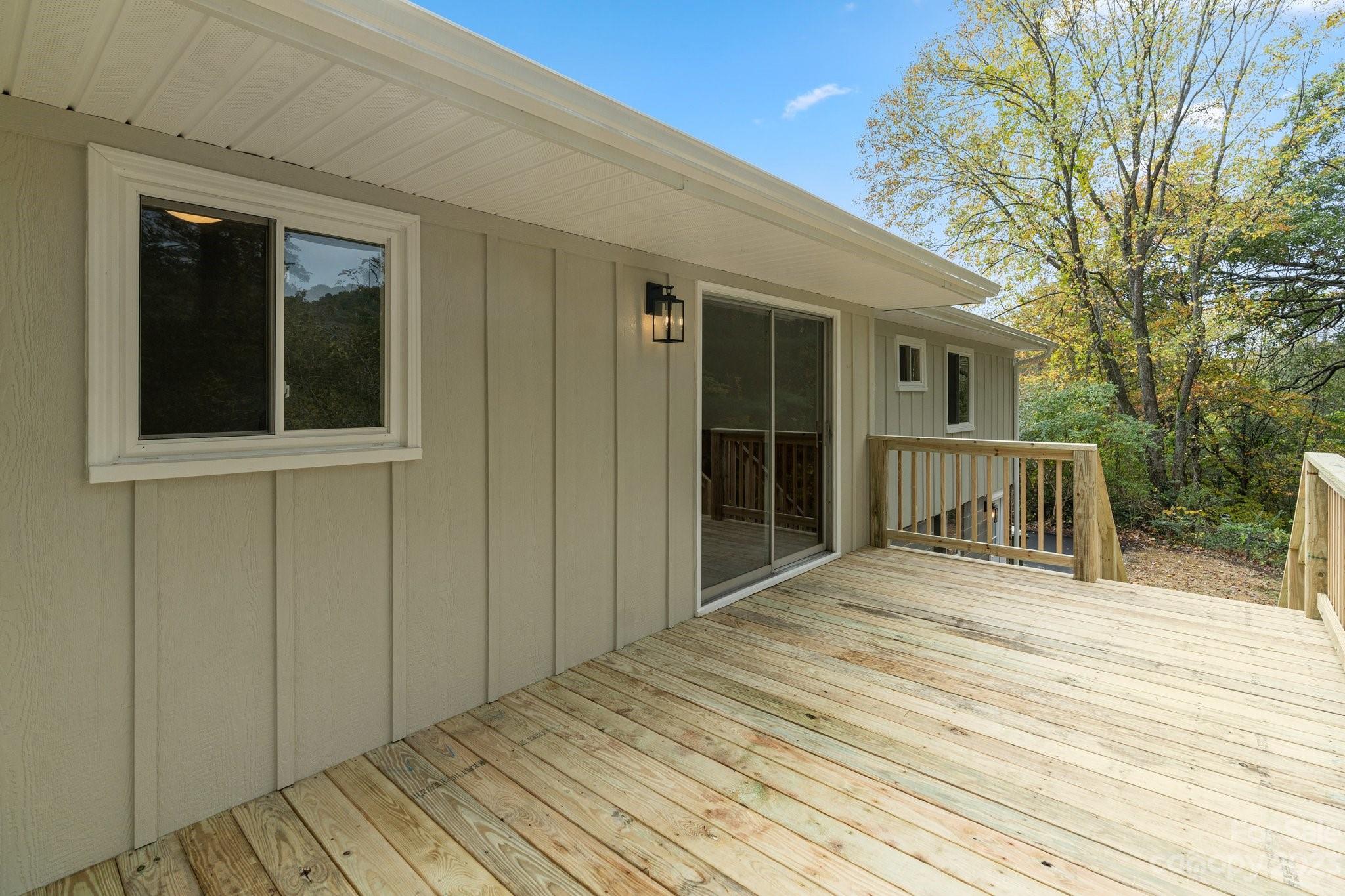 22 Mountainbrook Road Asheville NC 28805