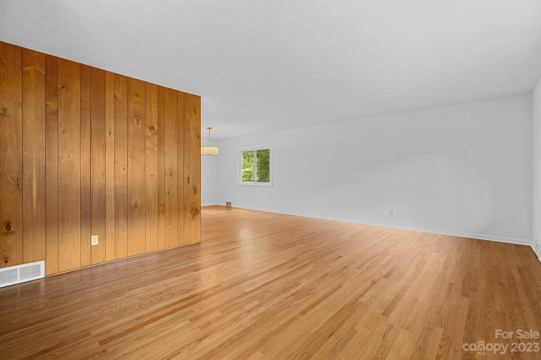 22 Mountainbrook Road Asheville NC 28805
