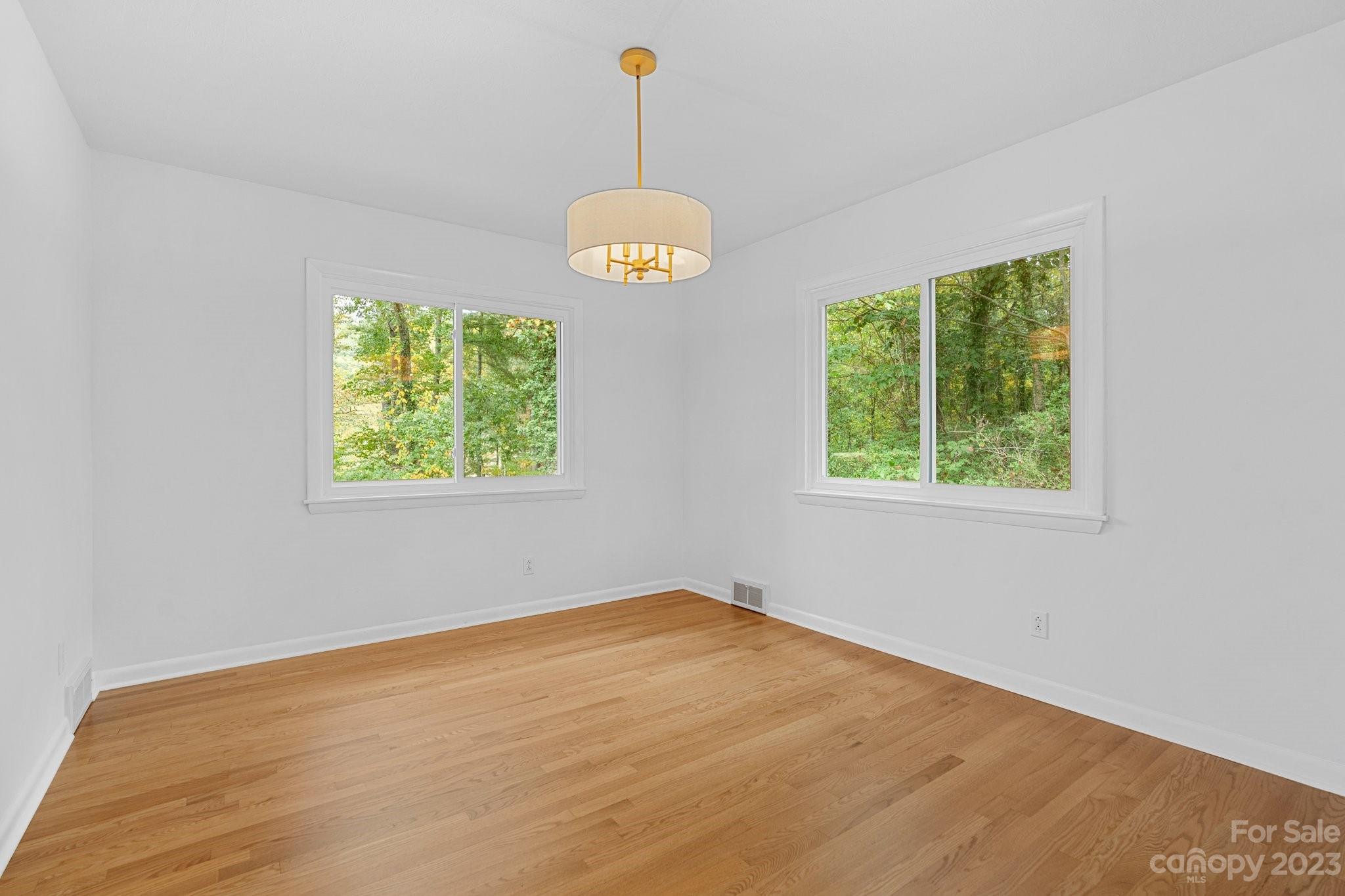 22 Mountainbrook Road Asheville NC 28805