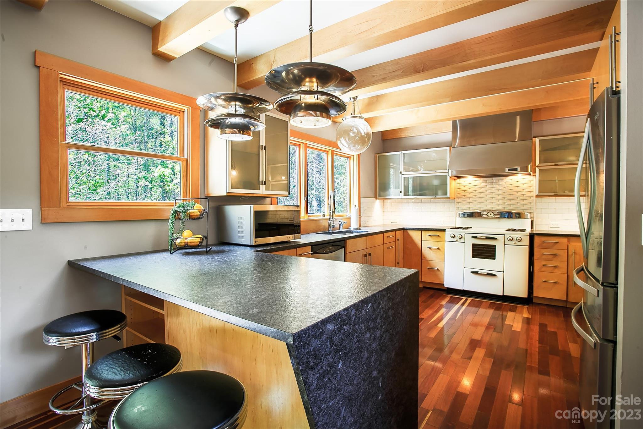 120 Elm Drive Asheville NC 28805