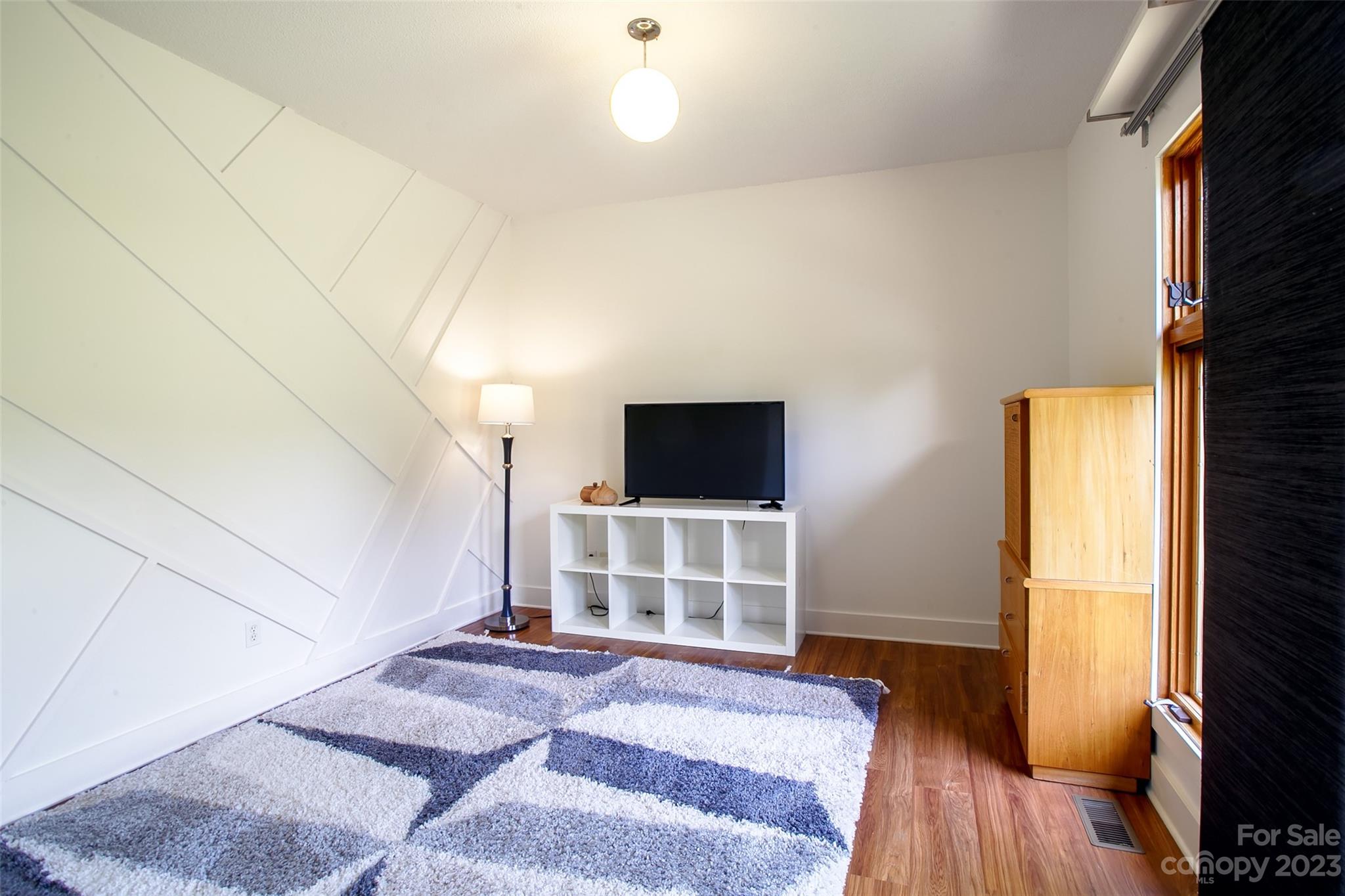 120 Elm Drive Asheville NC 28805