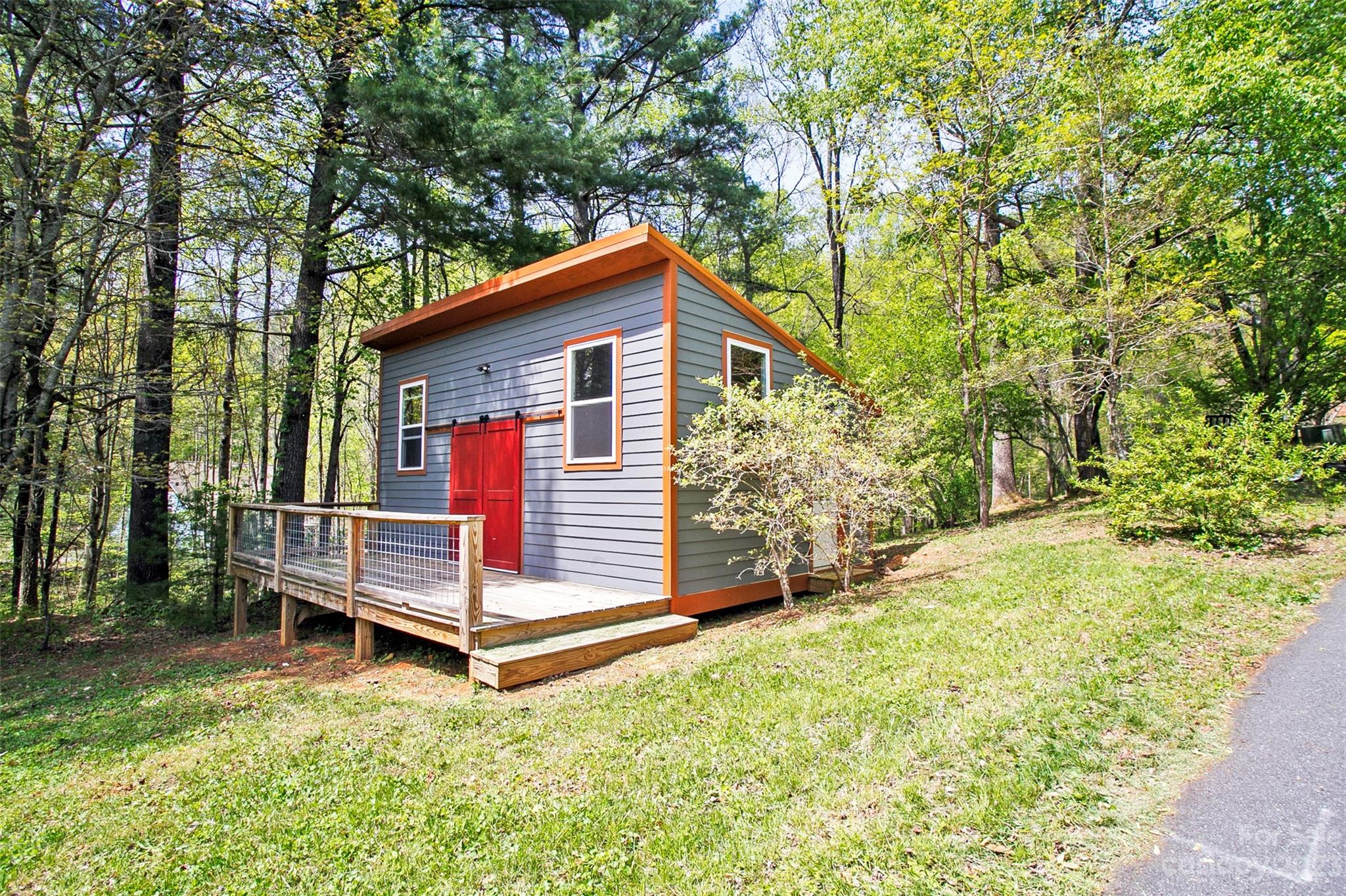 120 Elm Drive Asheville NC 28805