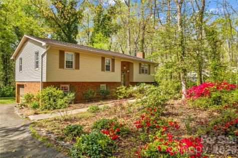 4325 Rosebriar Lane Winston Salem NC 27106