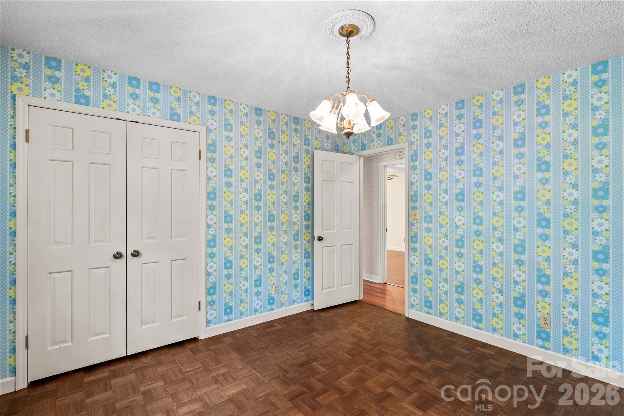 4325 Rosebriar Lane Winston Salem NC 27106