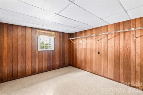 4325 Rosebriar Lane Winston Salem NC 27106