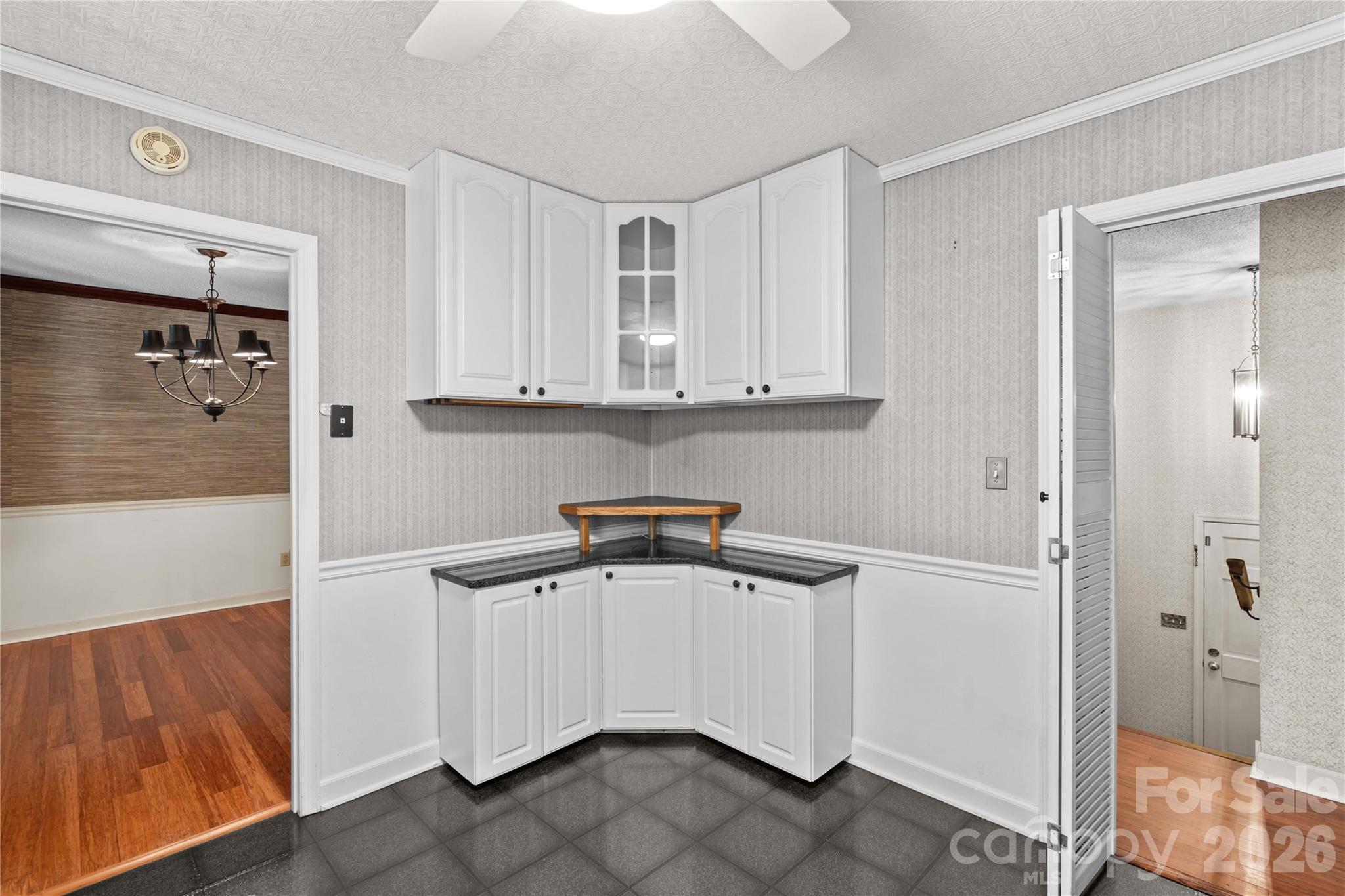 4325 Rosebriar Lane Winston Salem NC 27106
