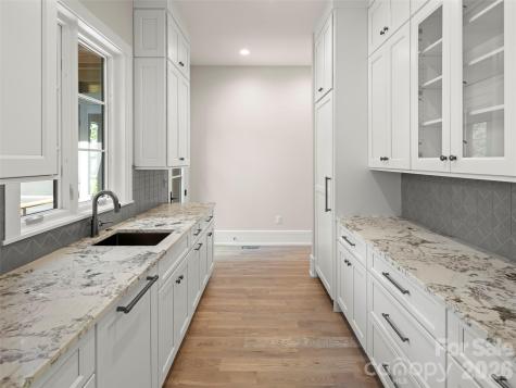 87 Misty Valley Parkway Arden NC 28704