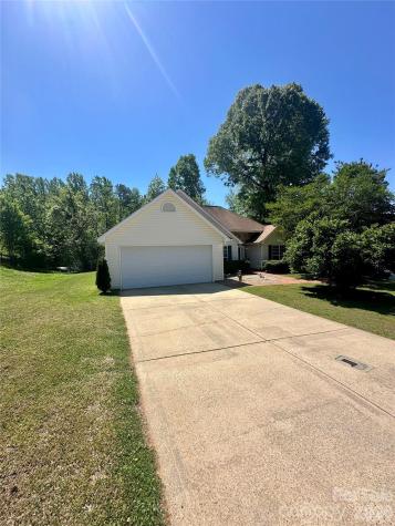 106 Old Willow Road Mooresville NC 28115