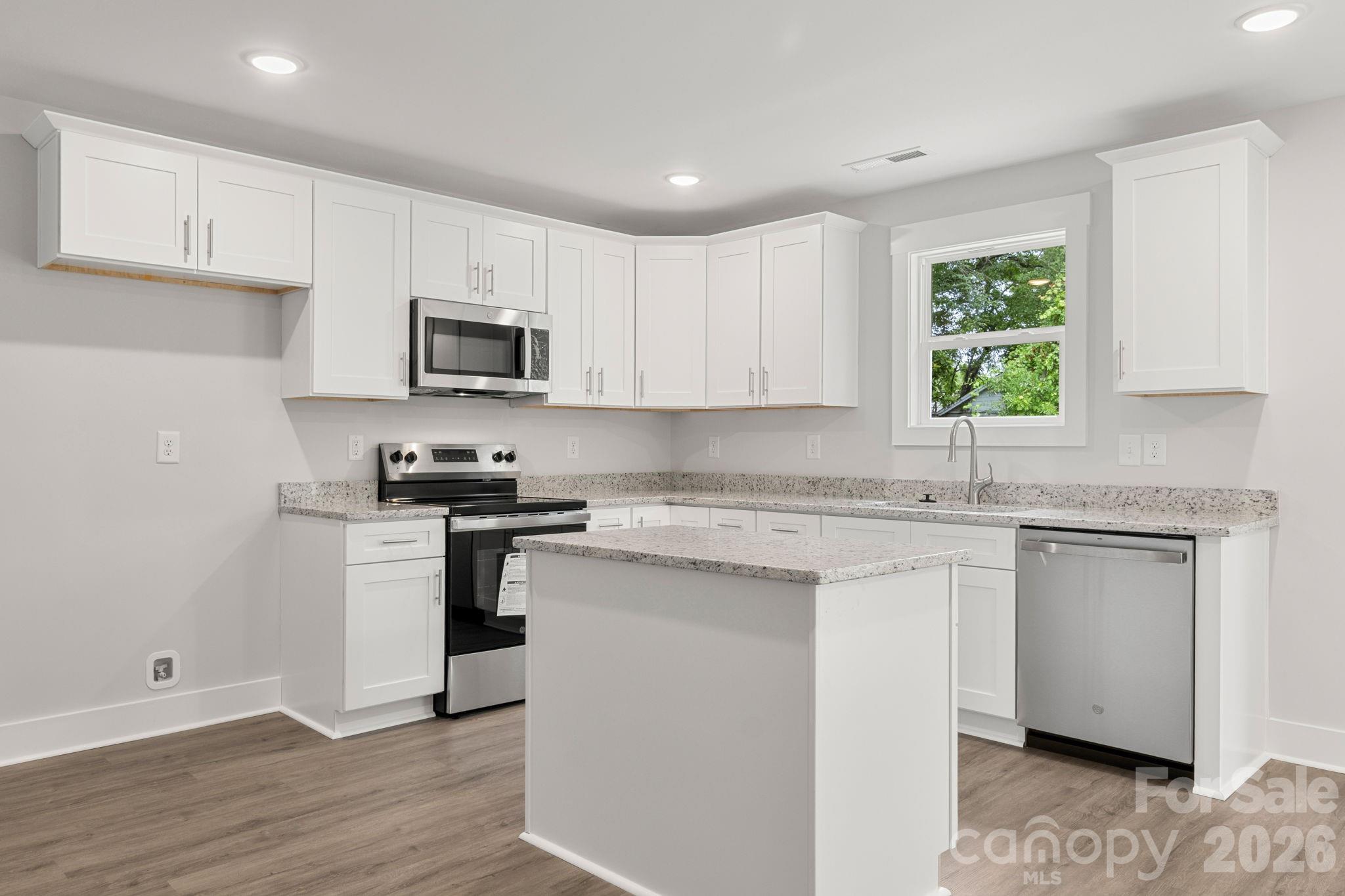 418 Digh Street Gastonia NC 28052