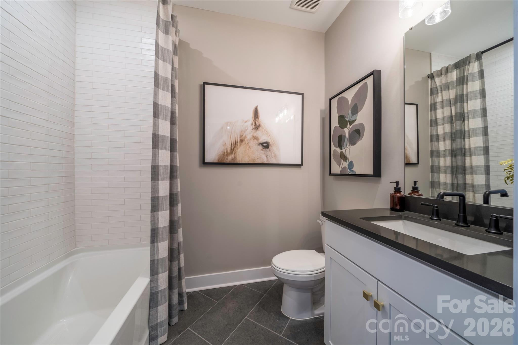 4032 Canvas Court Charlotte NC 28205