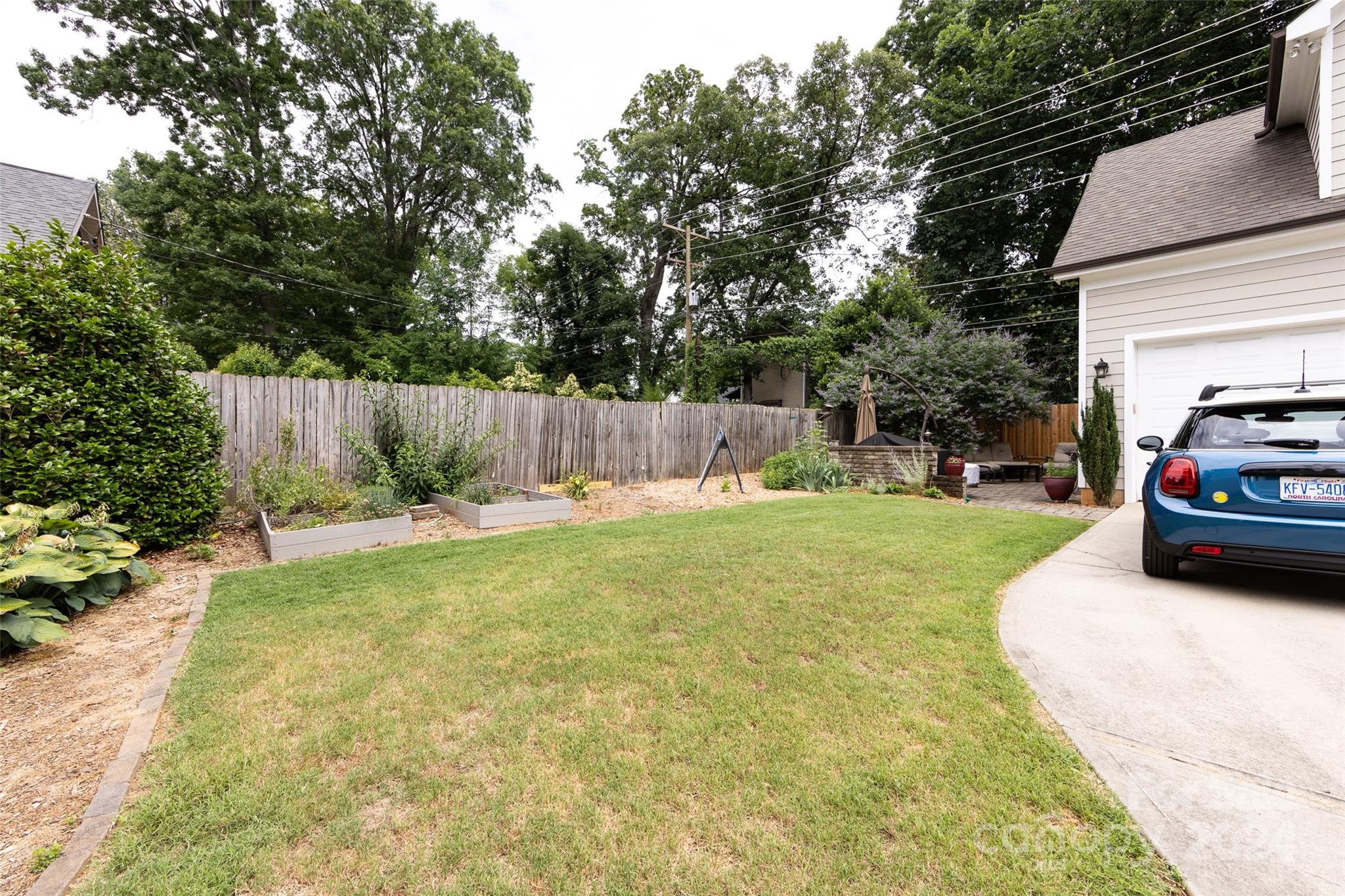 2225 Commonwealth Avenue Charlotte NC 28205