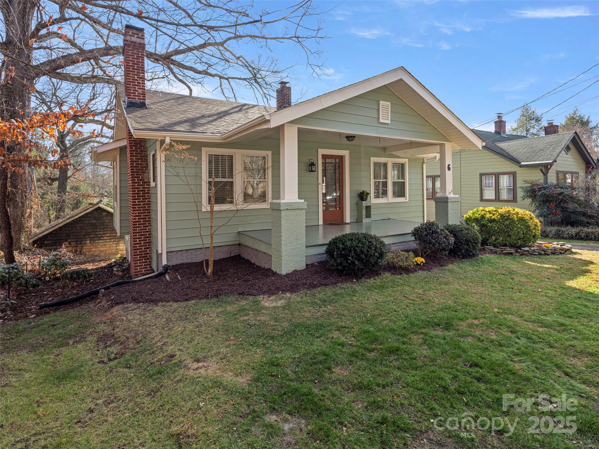 6 Buckingham Court Asheville NC 28803