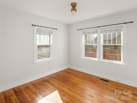 6 Buckingham Court Asheville NC 28803