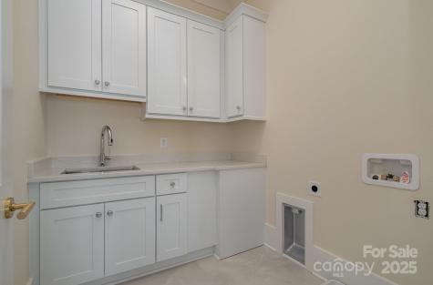 2924 Sharon View Road Charlotte NC 28210