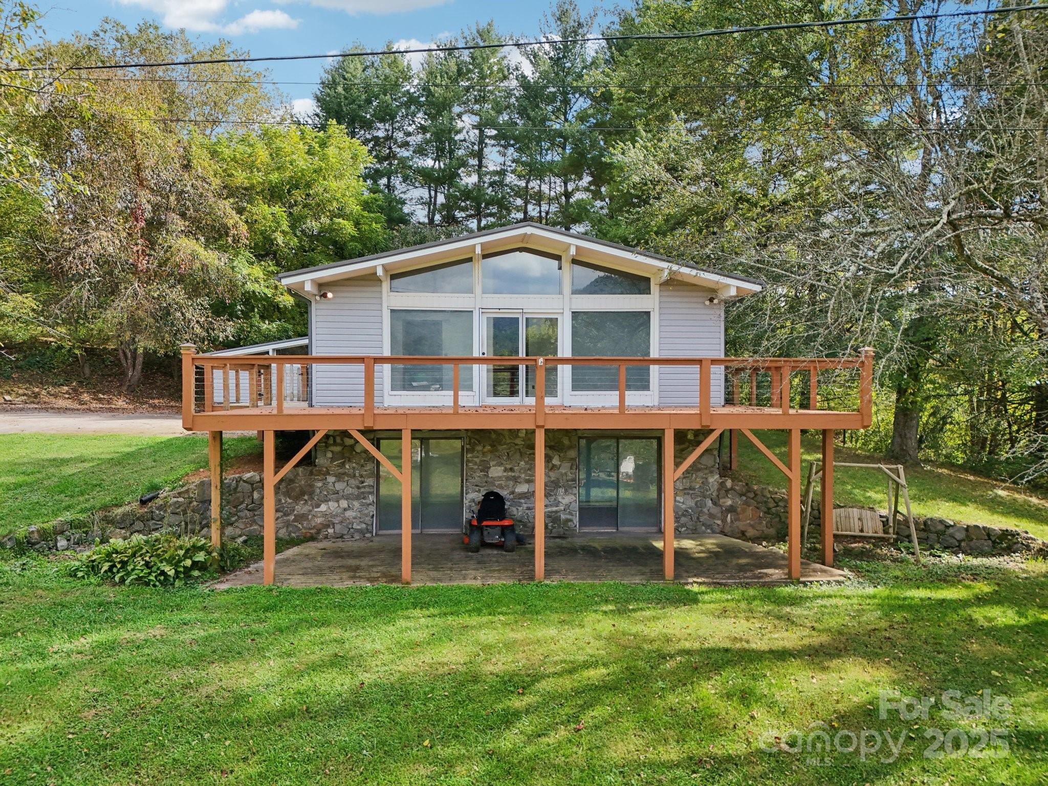 61 Magnolia Drive Canton NC 28716