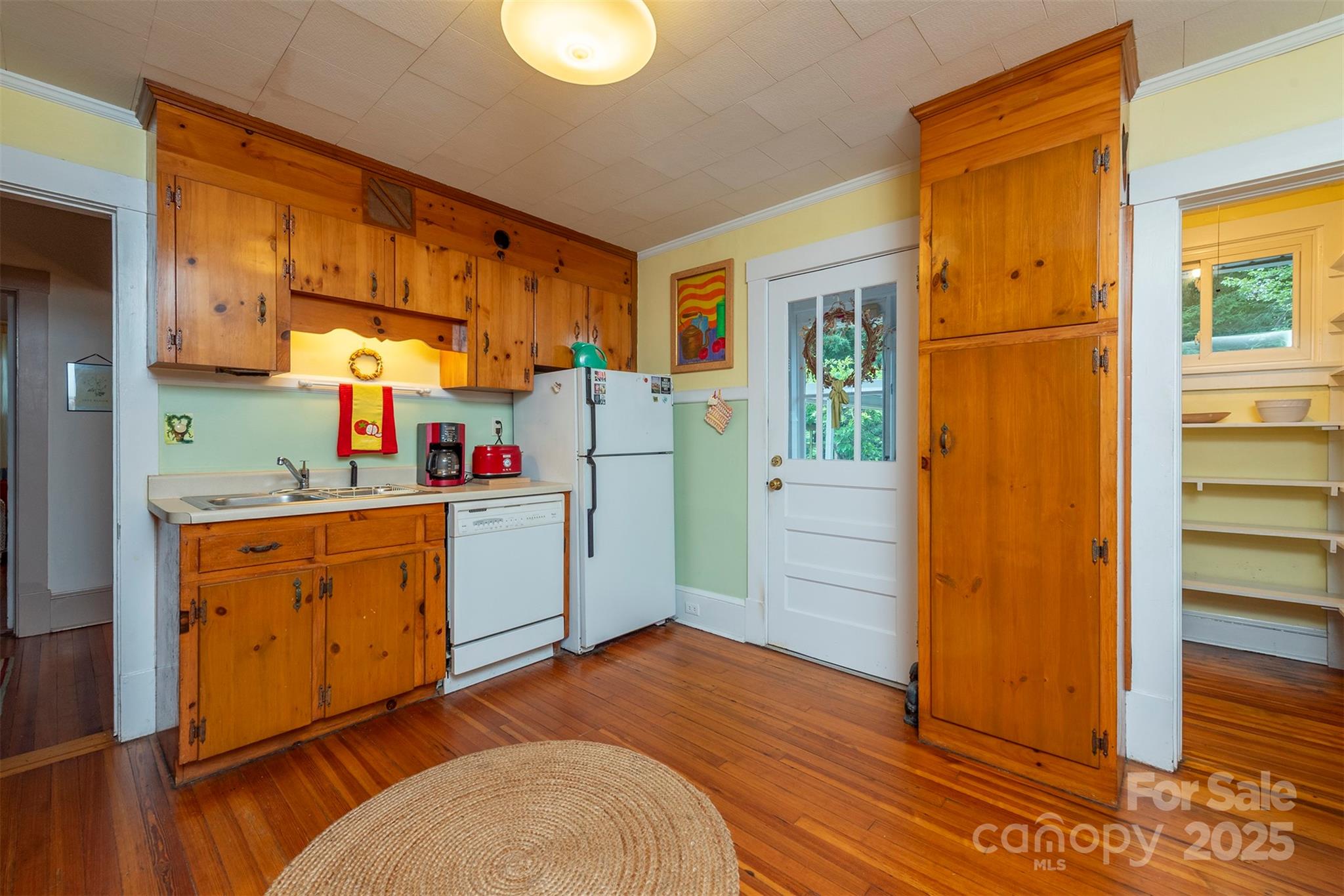 20 Vandalia Avenue Asheville NC 28806