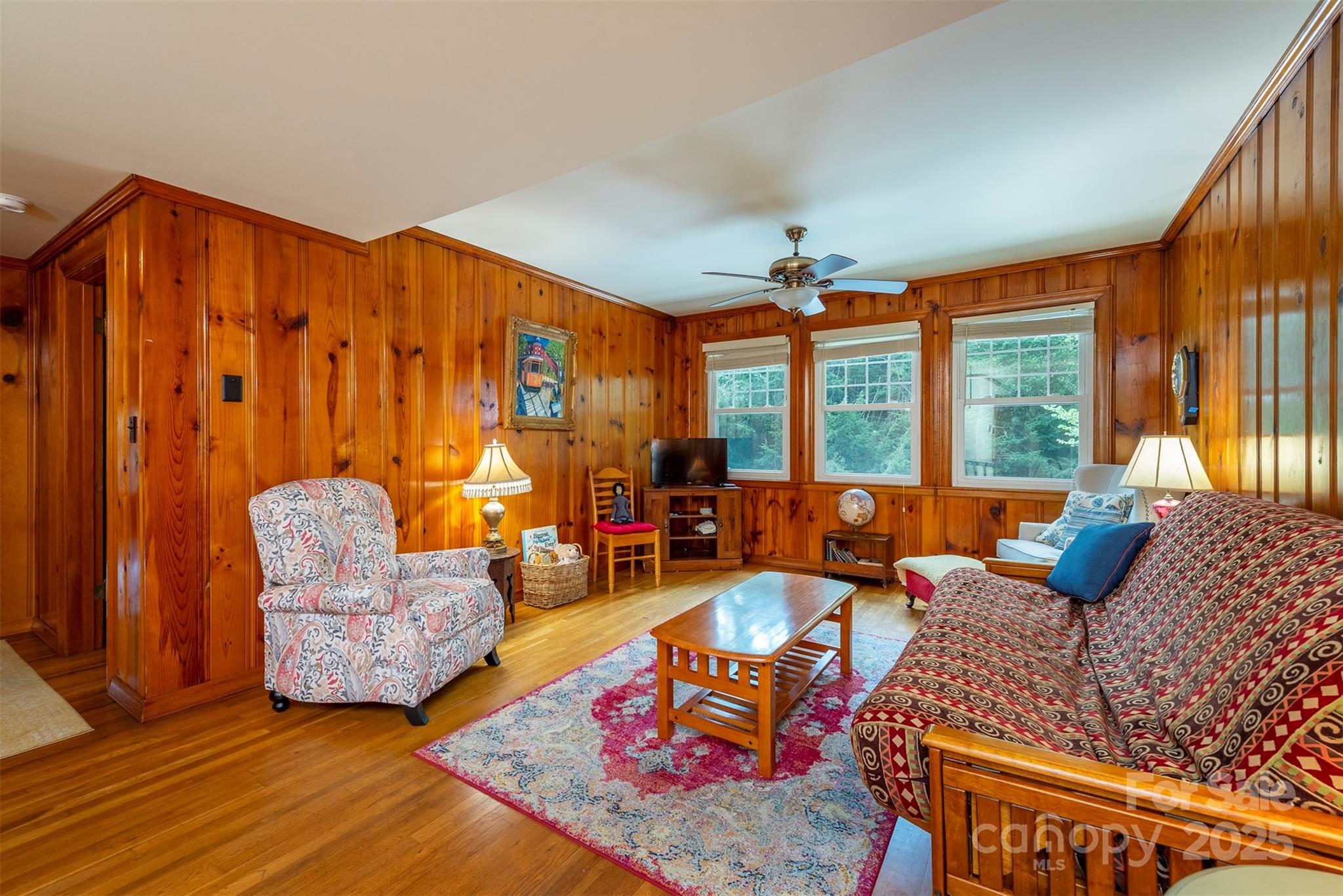 20 Vandalia Avenue Asheville NC 28806