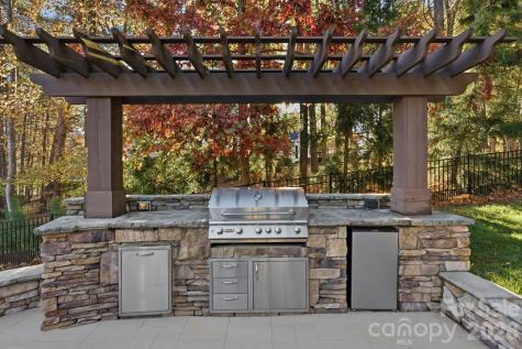128 Brownstone Drive Mooresville NC 28117