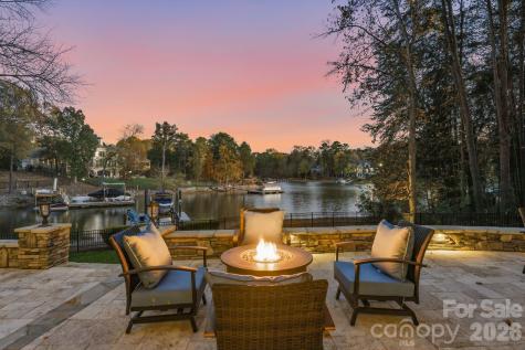 128 Brownstone Drive Mooresville NC 28117
