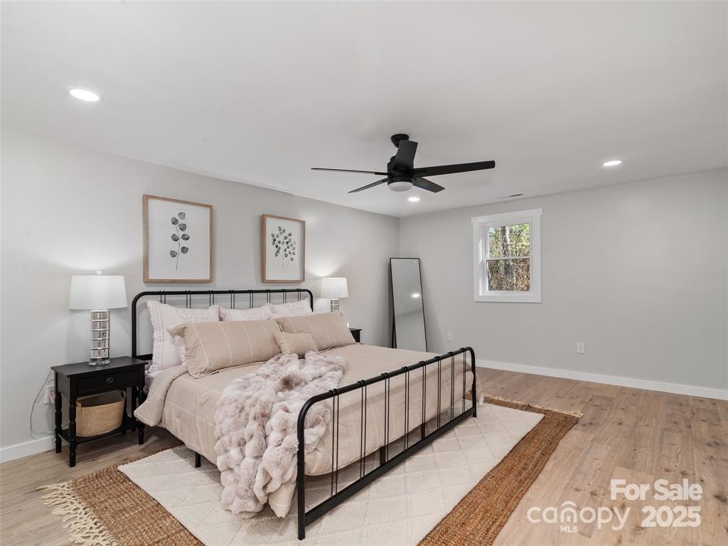 1109 S Prestonwood Drive Hendersonville NC 28739