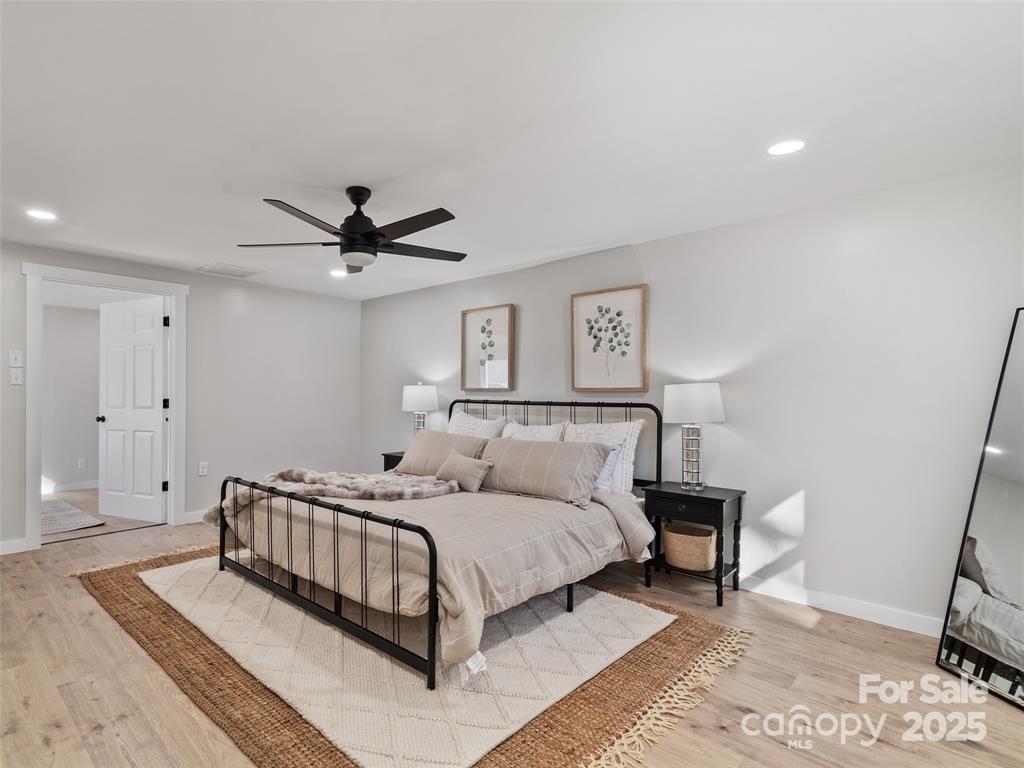 1109 S Prestonwood Drive Hendersonville NC 28739