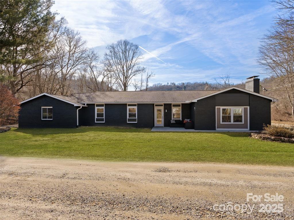 1109 S Prestonwood Drive Hendersonville NC 28739