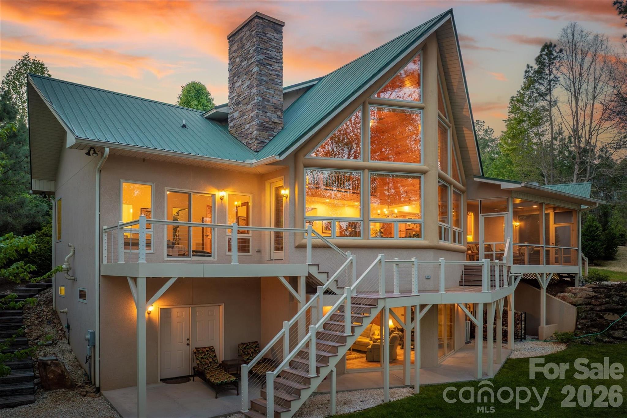 2224 W Paradise Harbor Drive Connelly Springs NC 28612