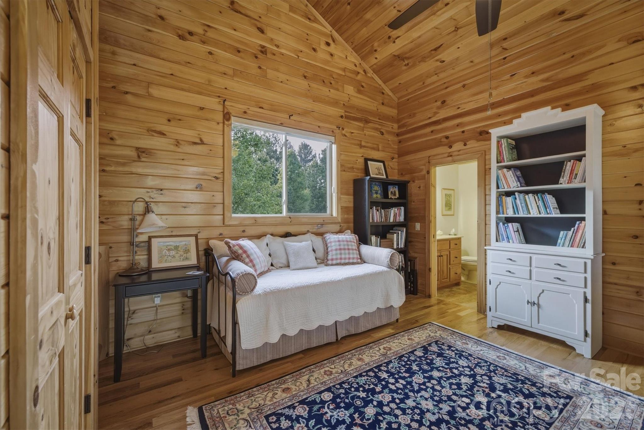 2224 W Paradise Harbor Drive Connelly Springs NC 28612