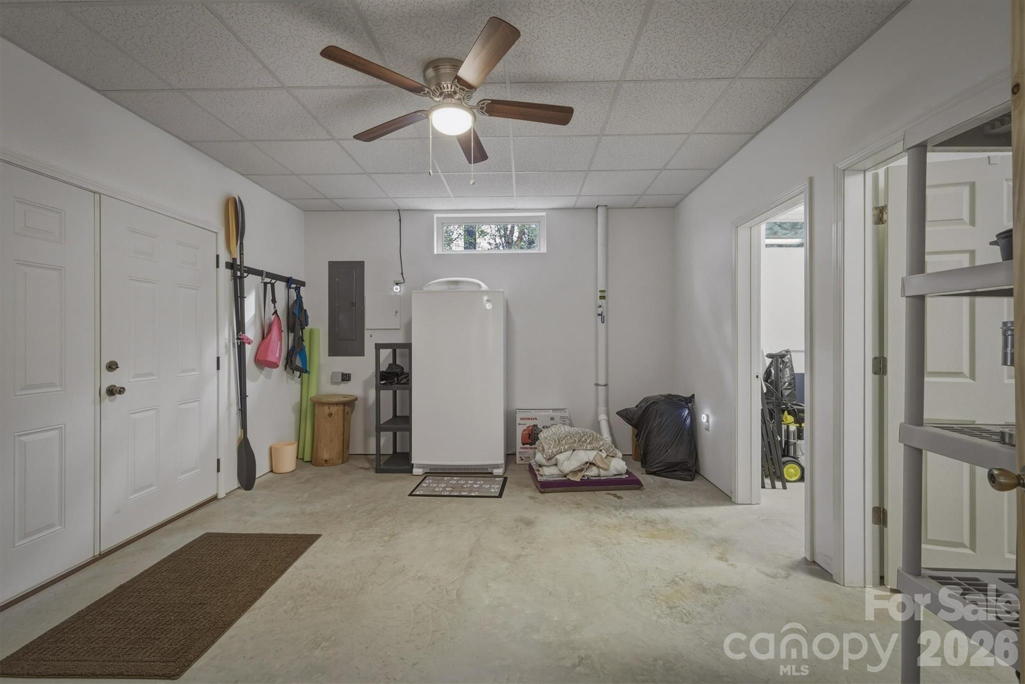 2224 W Paradise Harbor Drive Connelly Springs NC 28612