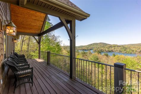 601 Hawk Mountain Road Lake Toxaway NC 28747