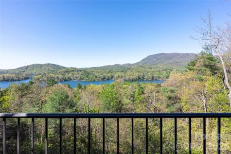 601 Hawk Mountain Road Lake Toxaway NC 28747