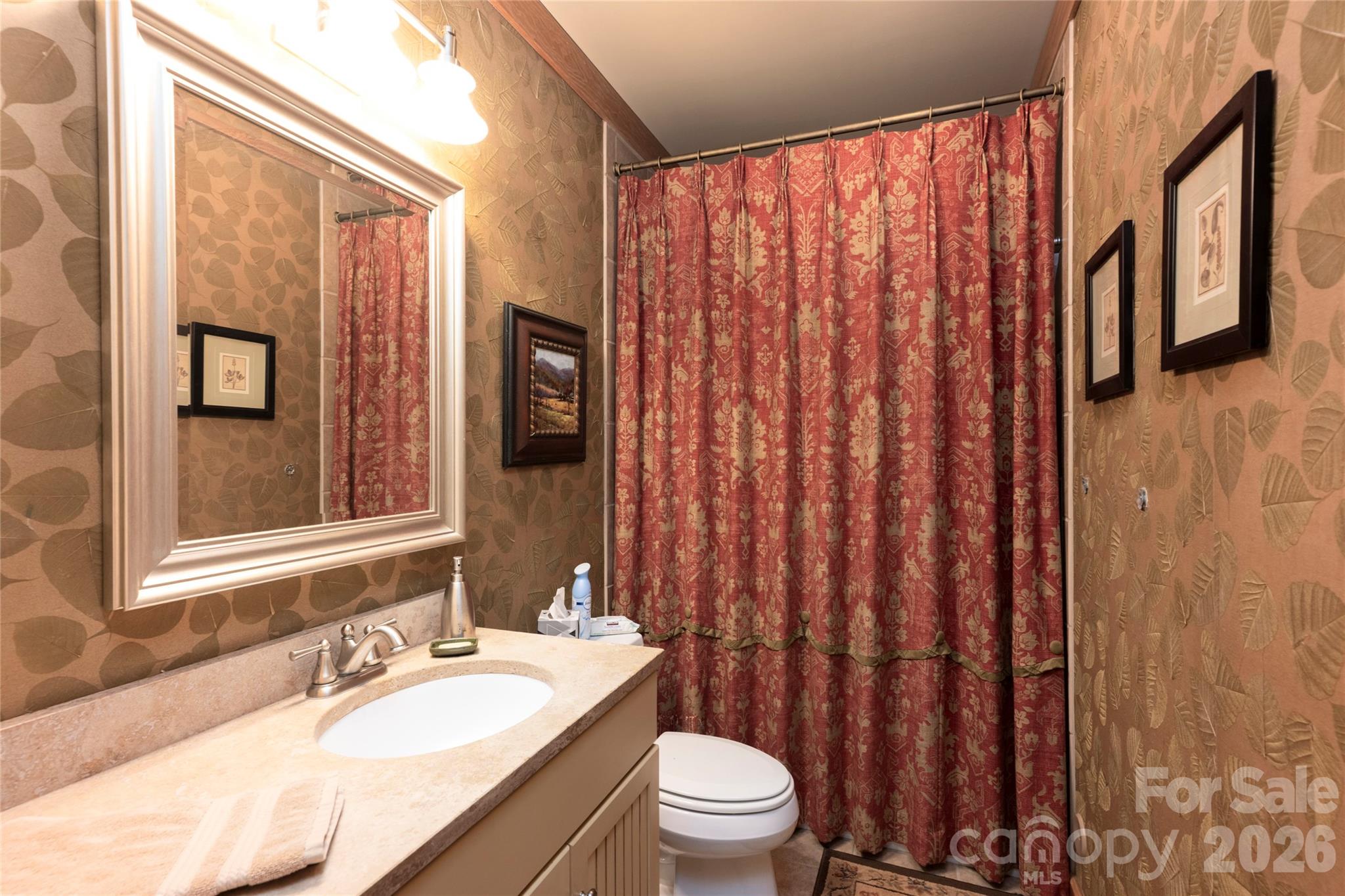 601 Hawk Mountain Road Lake Toxaway NC 28747