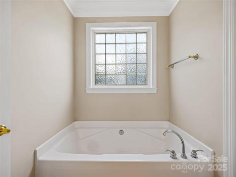 9 Foggy Glen Drive Arden NC 28704