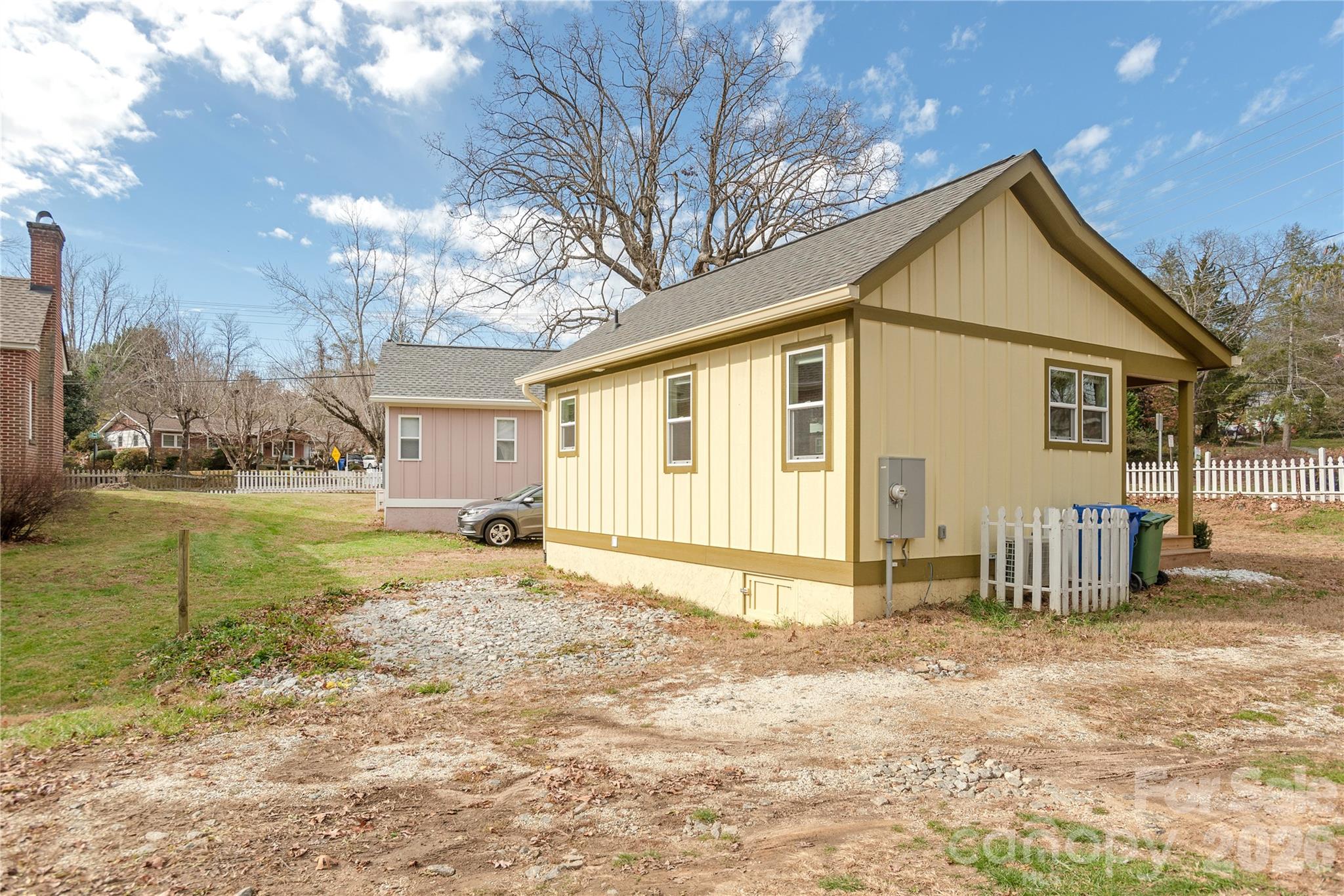608 Ray Avenue Hendersonville NC 28792