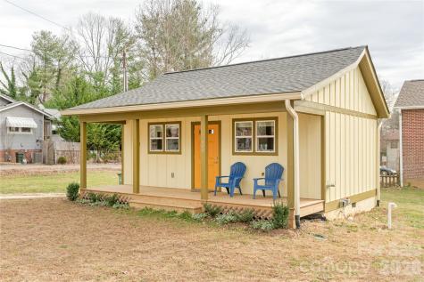 608 Ray Avenue Hendersonville NC 28792