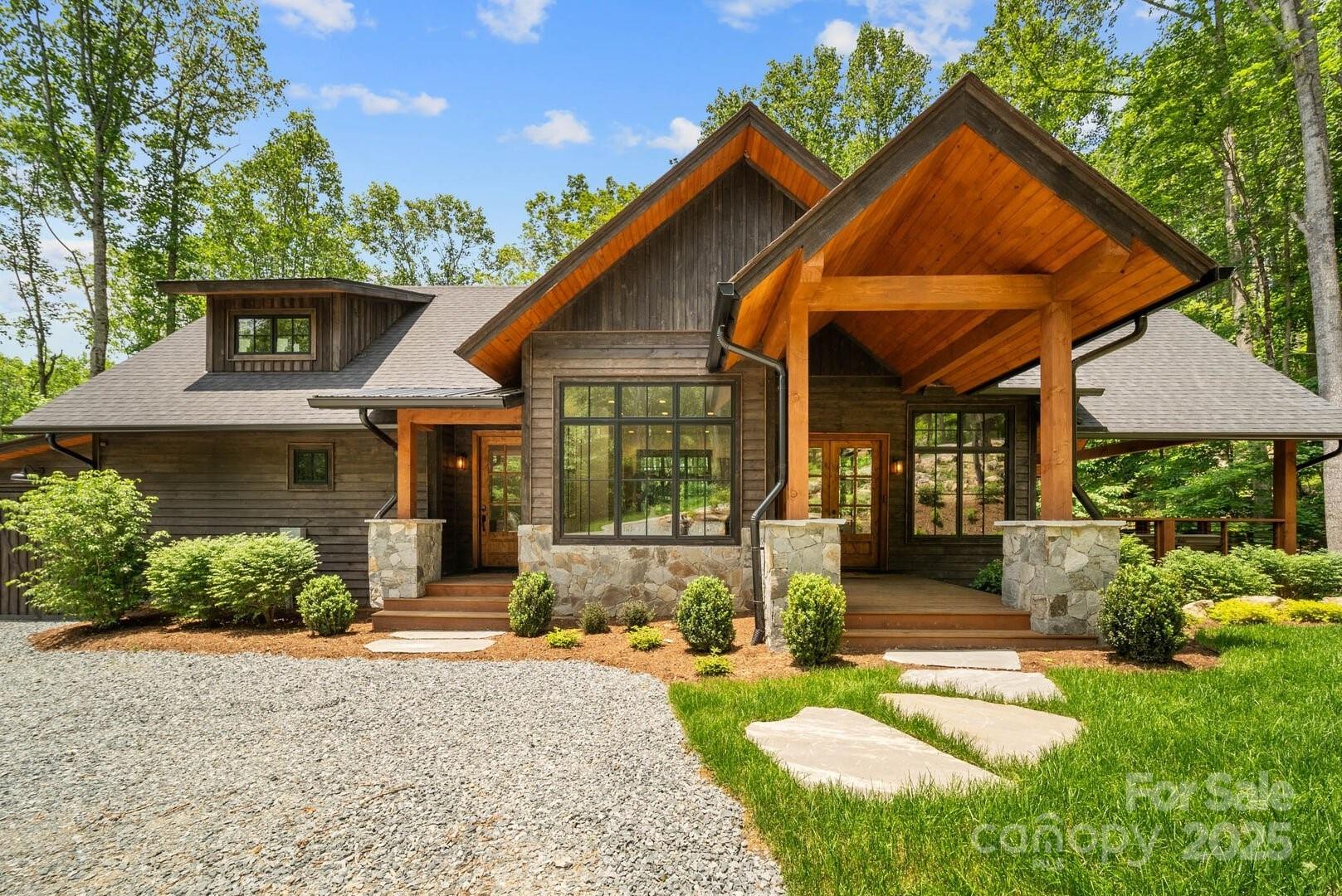 852 Smokerise Drive Banner Elk NC 28604