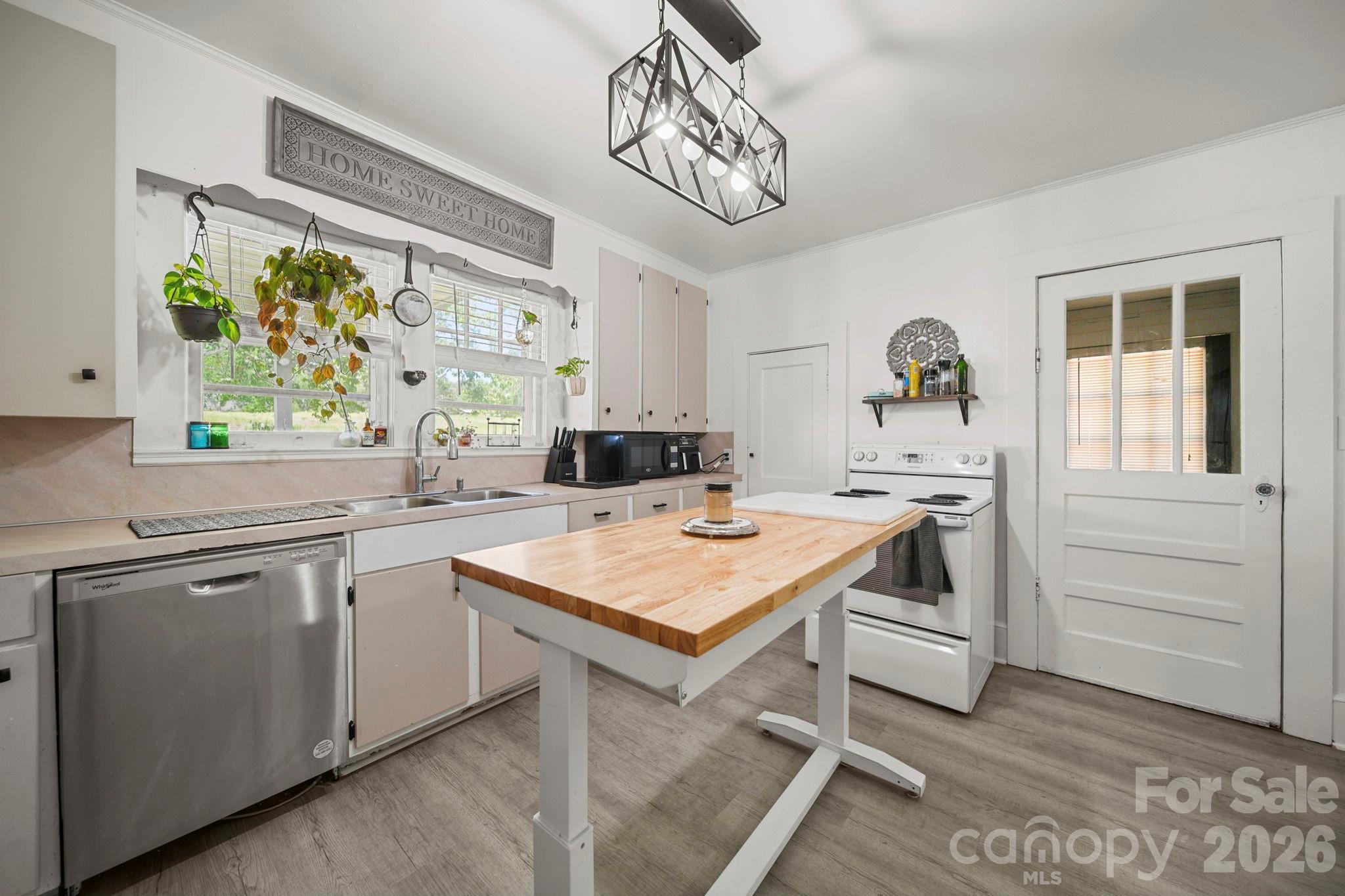 2335 E Main Street Albemarle NC 28001