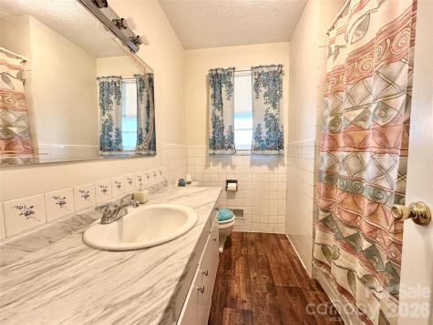 1577 Catawba Terrace Lenoir NC 28645