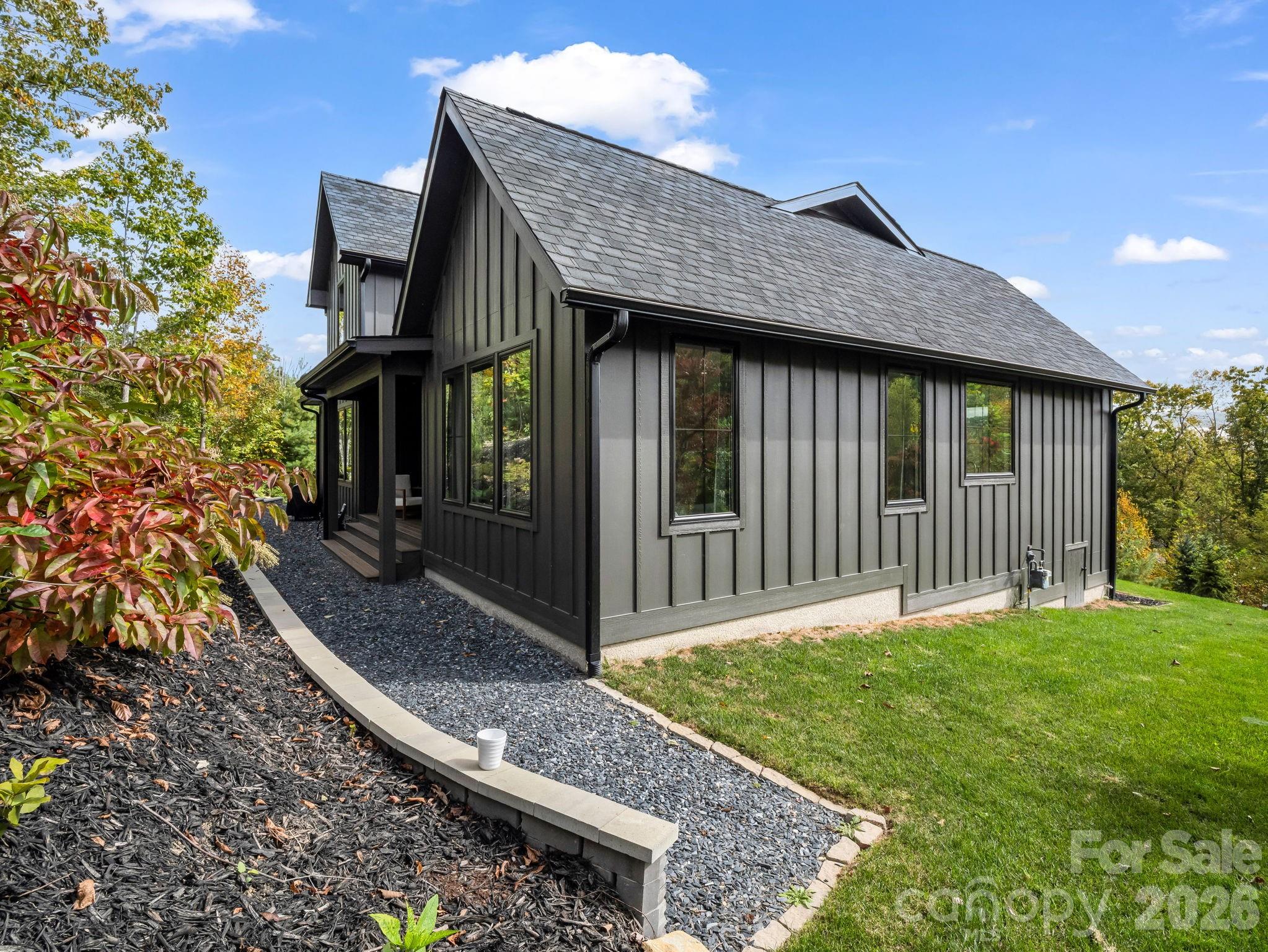 123 Millbrae Loop Hendersonville NC 28791