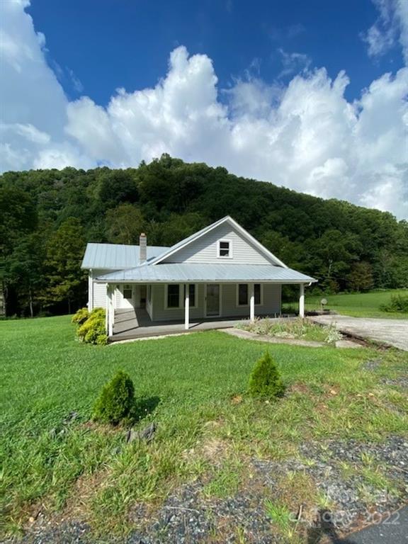 377 Henson Creek Road Newland NC 28657