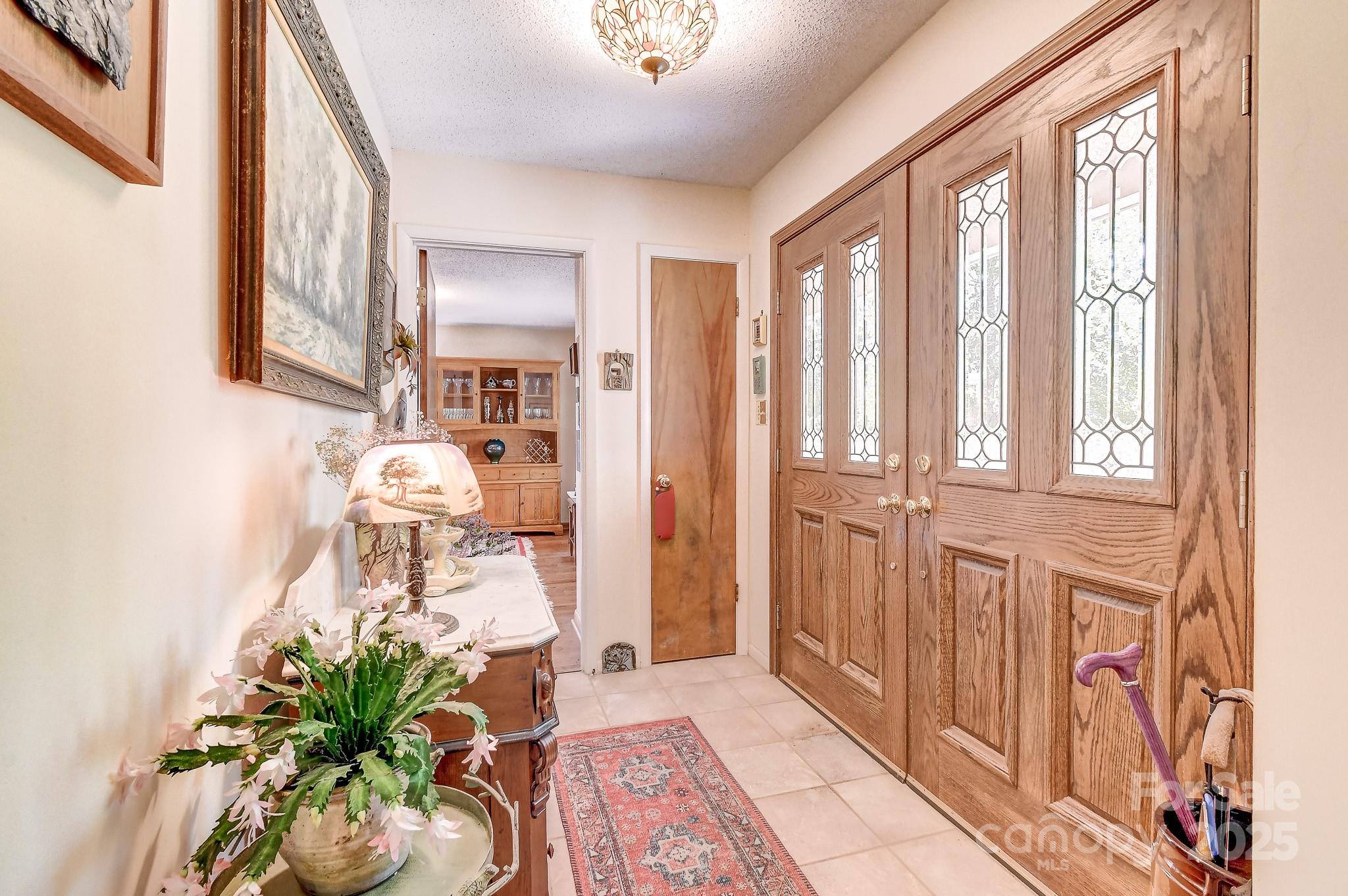 75 S Black Oak Drive Asheville NC 28804