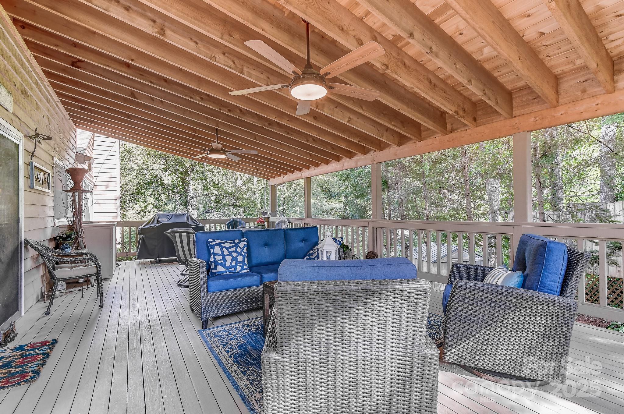 75 S Black Oak Drive Asheville NC 28804