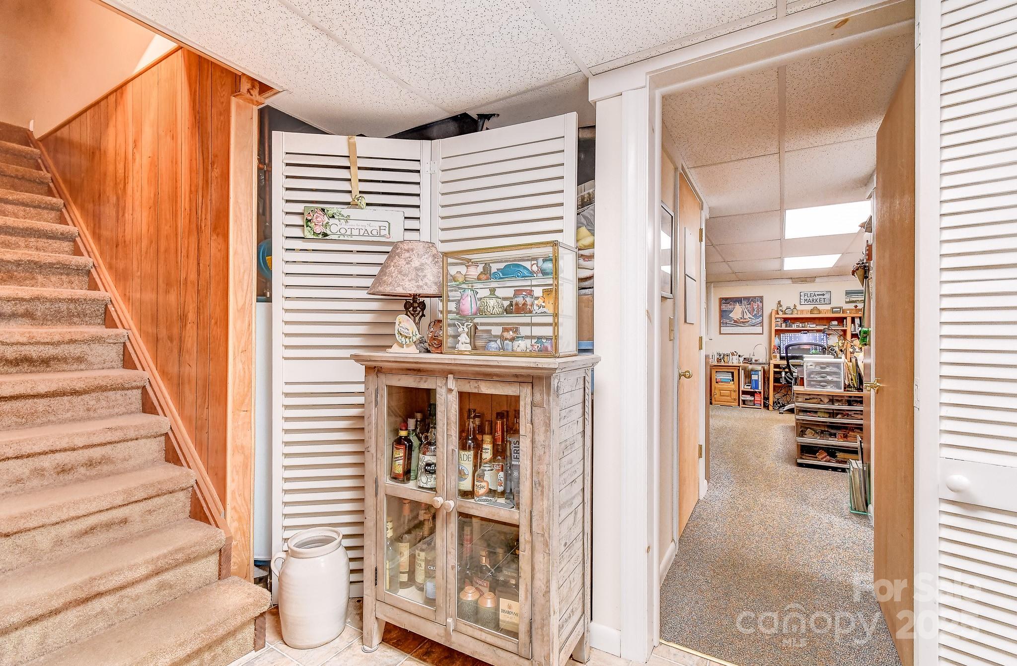 75 S Black Oak Drive Asheville NC 28804