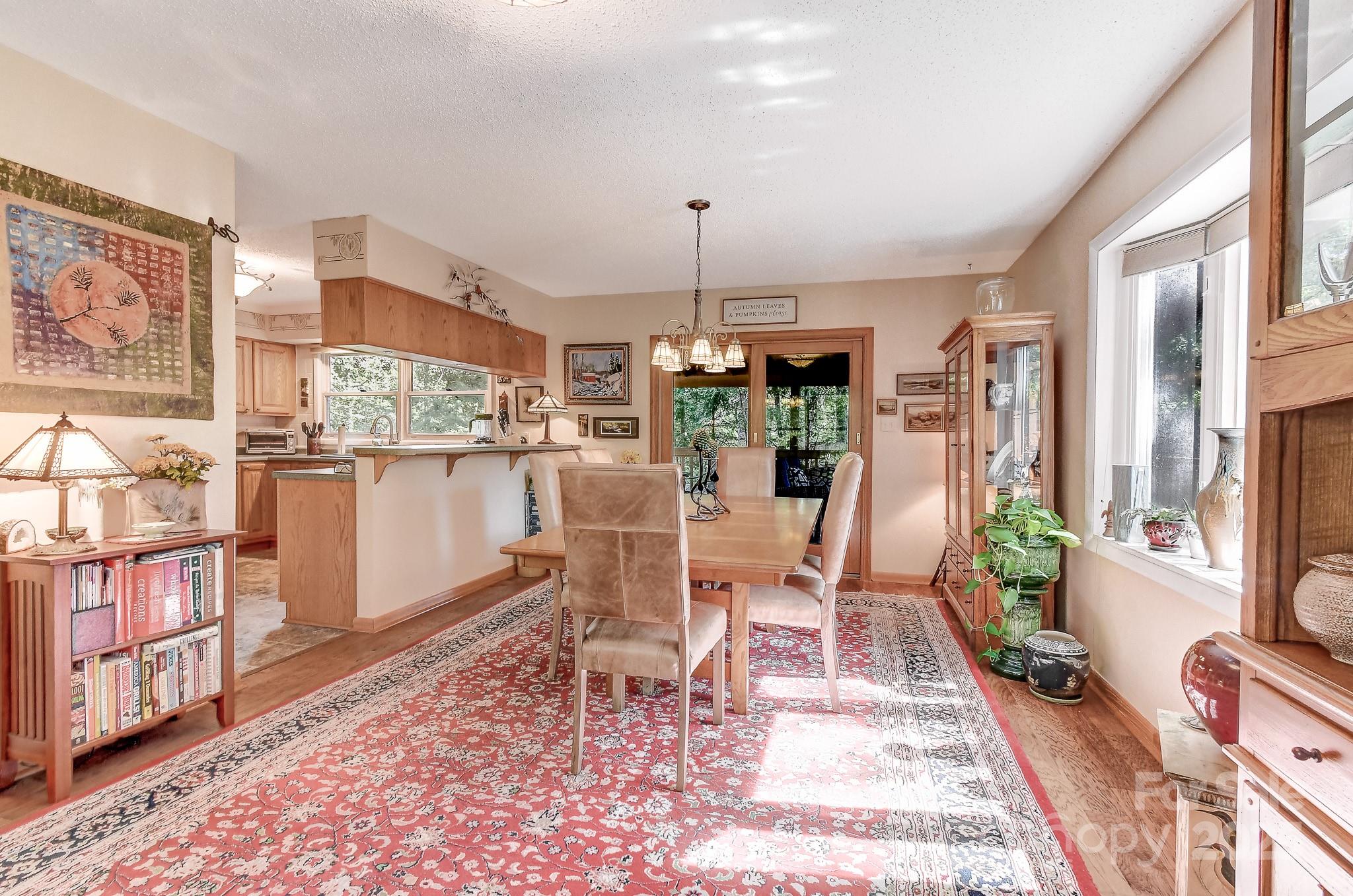 75 S Black Oak Drive Asheville NC 28804