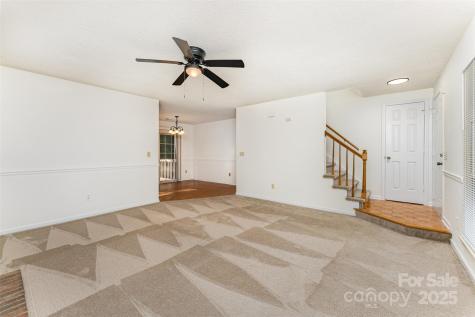 2319 Oak Leigh Drive Charlotte NC 28262