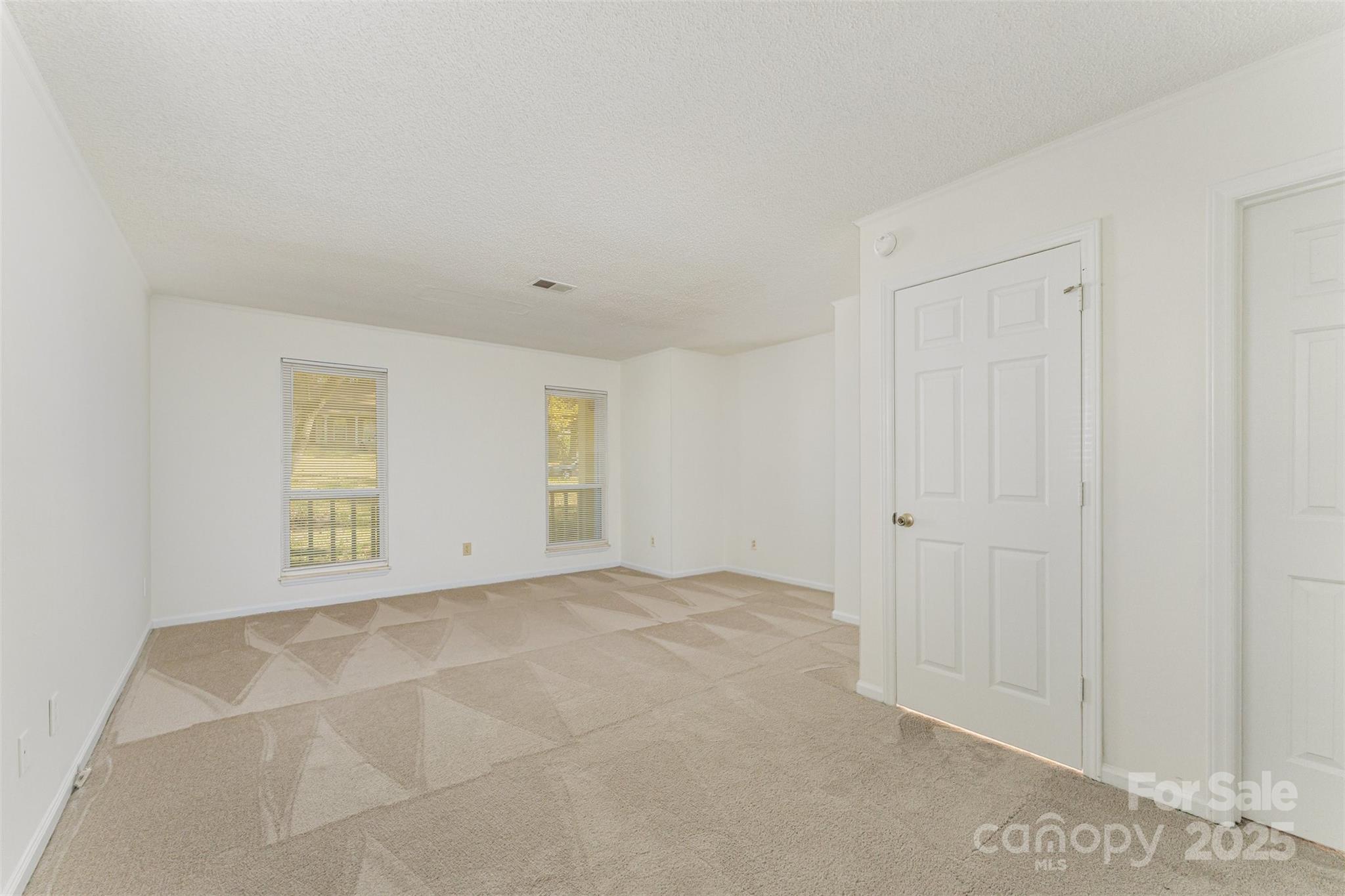 2319 Oak Leigh Drive Charlotte NC 28262