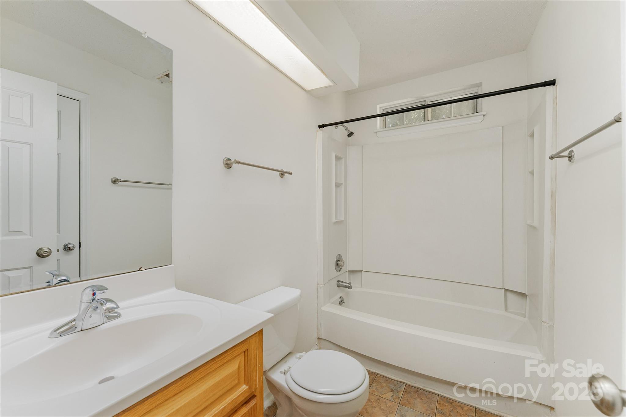 2319 Oak Leigh Drive Charlotte NC 28262