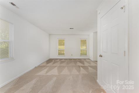 2319 Oak Leigh Drive Charlotte NC 28262