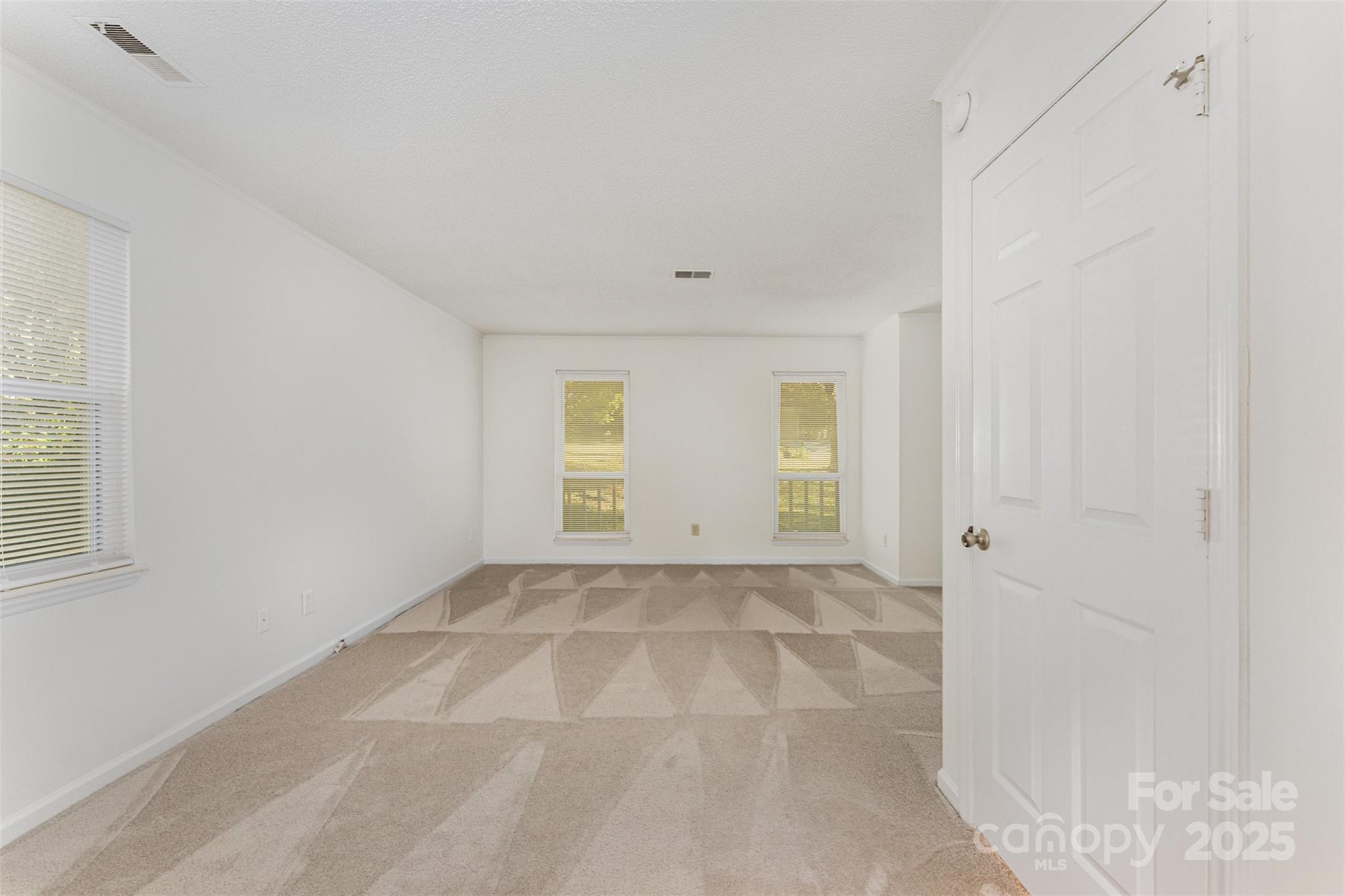 2319 Oak Leigh Drive Charlotte NC 28262
